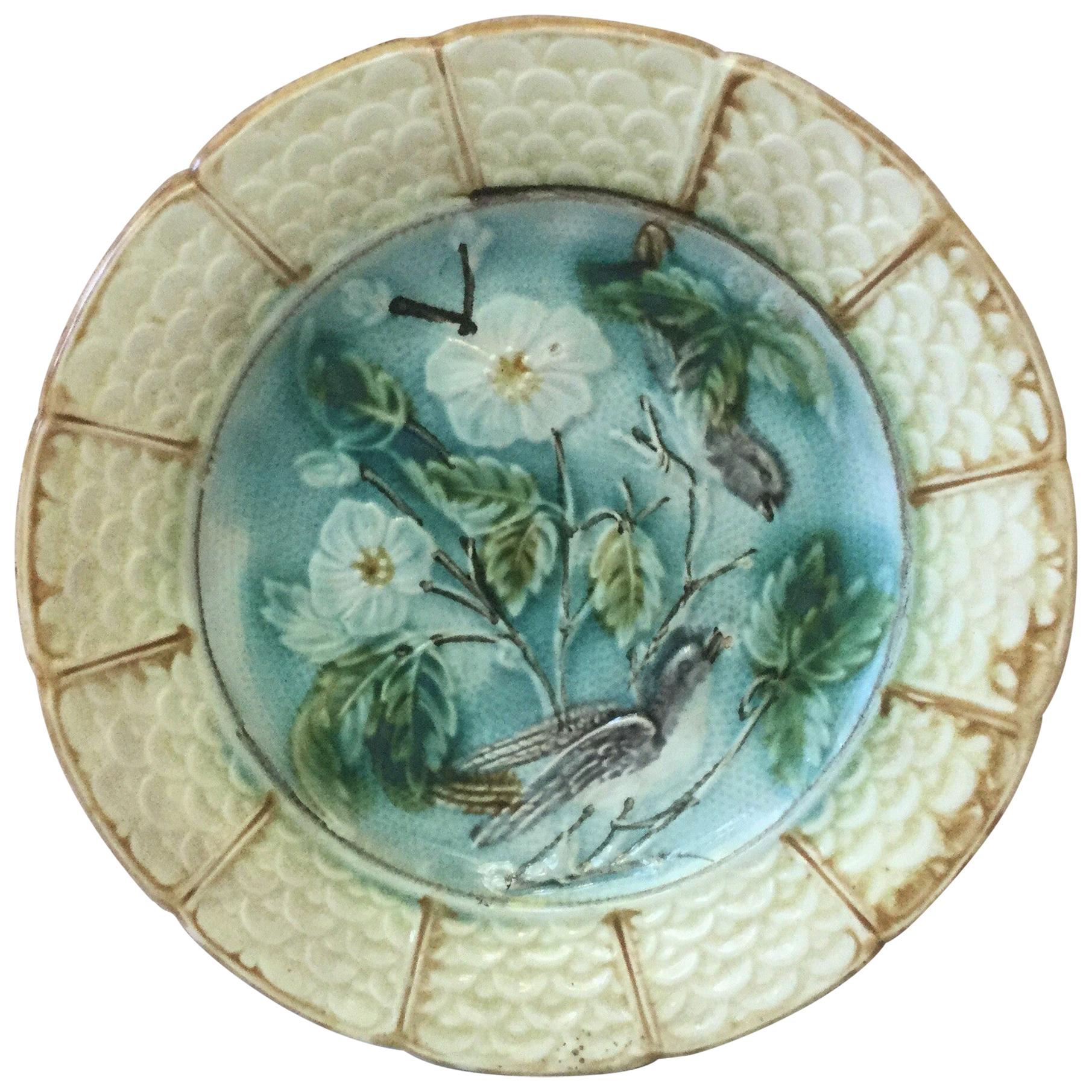 Majolica Bird Plate Onnaing, circa 1890