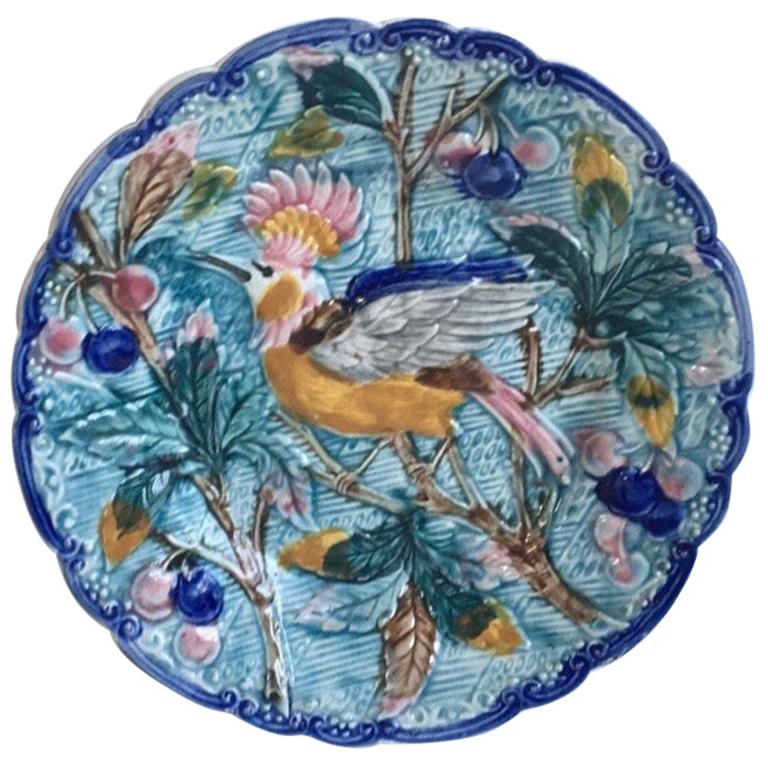 Majolica Bird with Cherries Plate Wasmuel, circa 1890 In Good Condition In Austin, TX