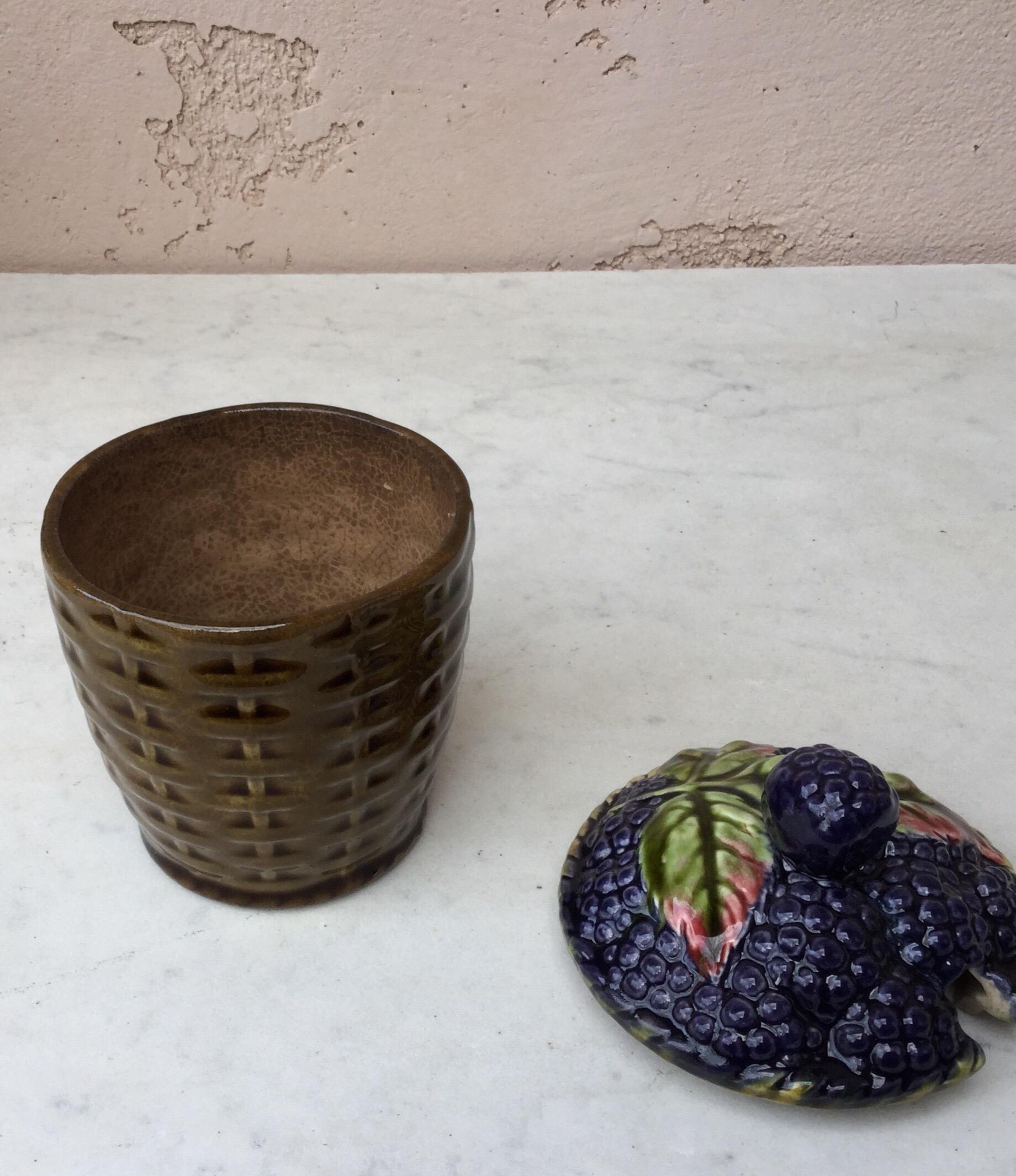 French Majolica Blackberries Jam Pot Sarreguemines, circa 1910
