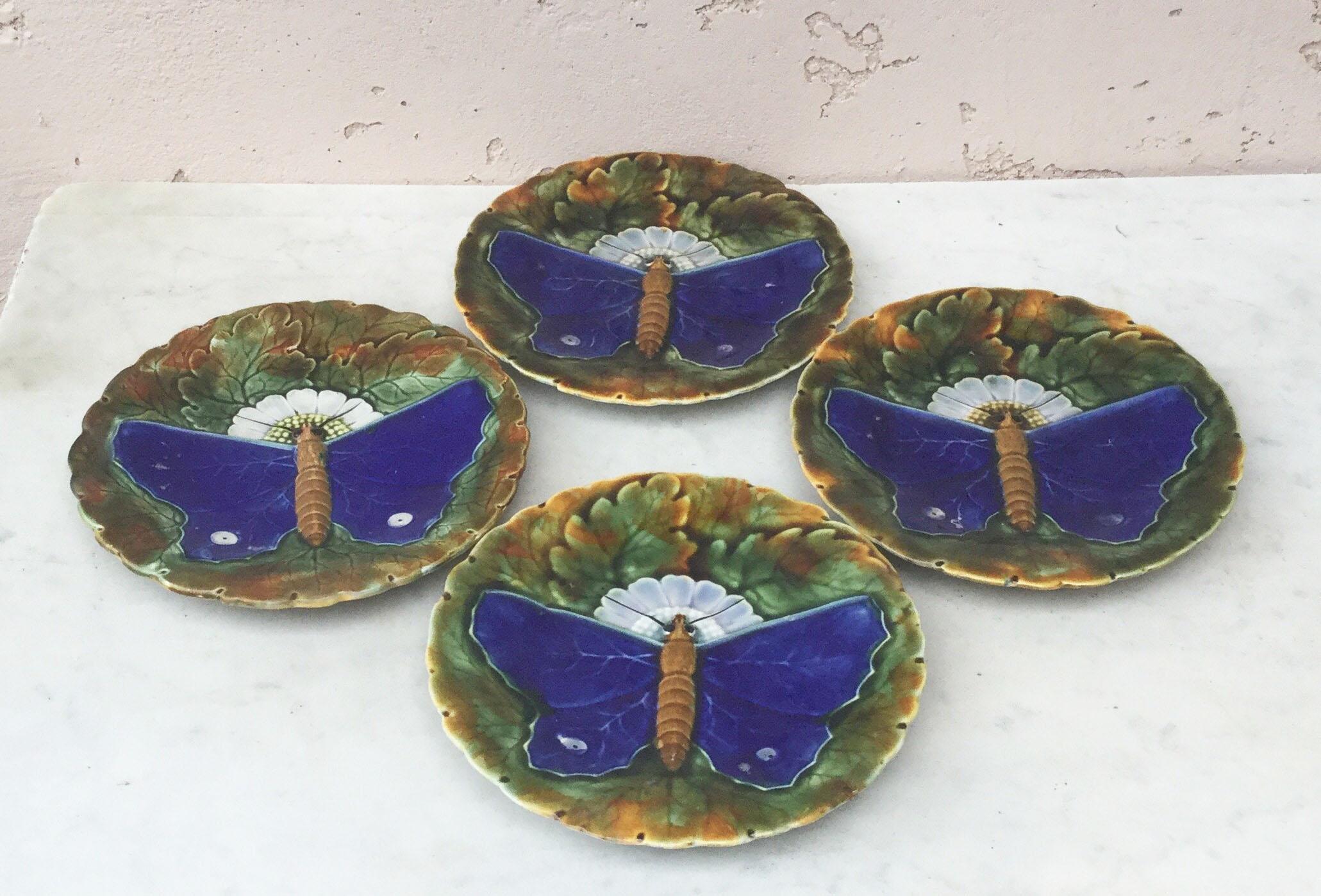 Majolica Blue Butterfly Plate Josef Steidl Znaim, circa 1890 In Good Condition For Sale In Austin, TX