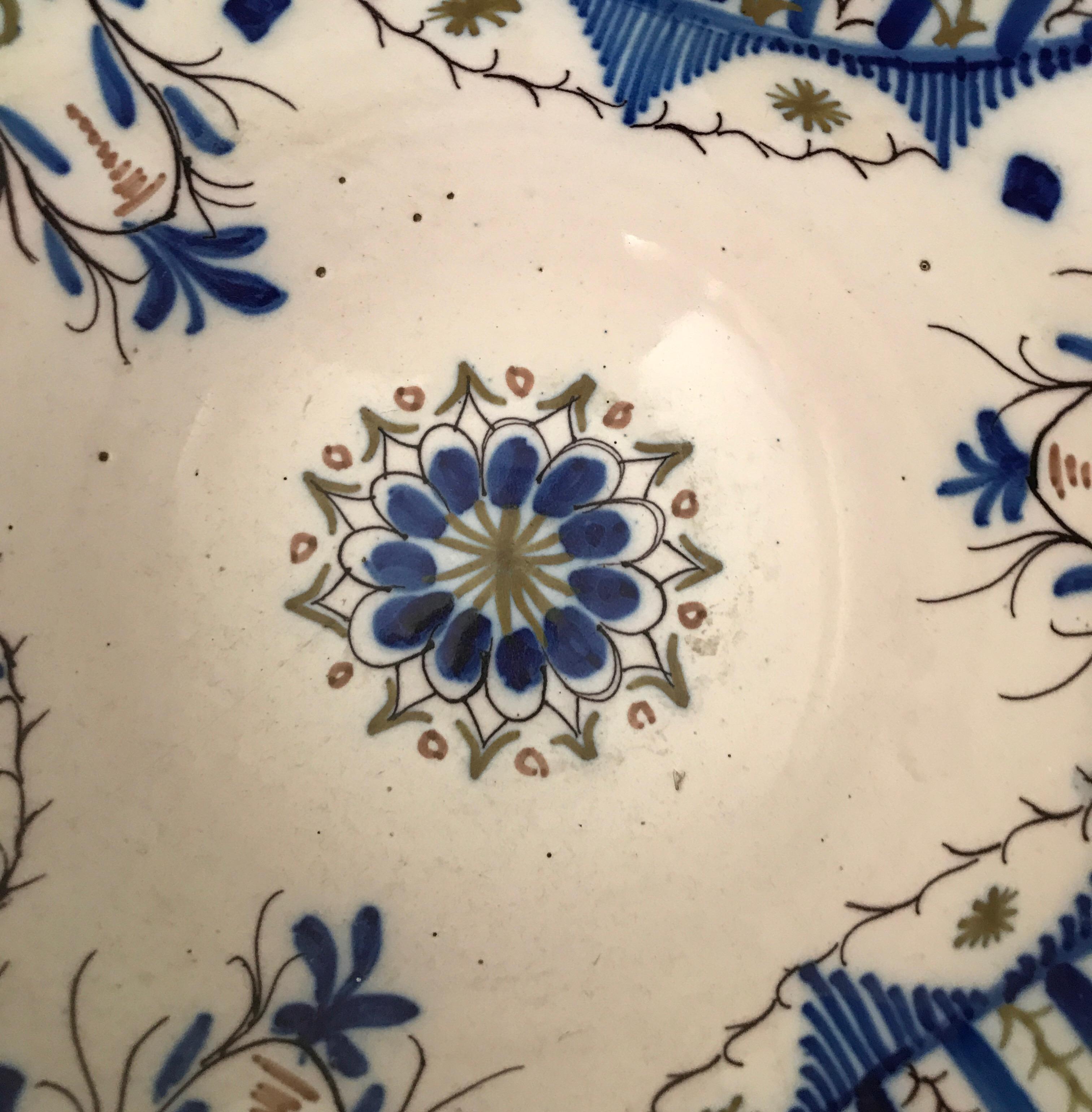 Majolica Bowl Spanish 18th Century Delft Blue For Sale 5