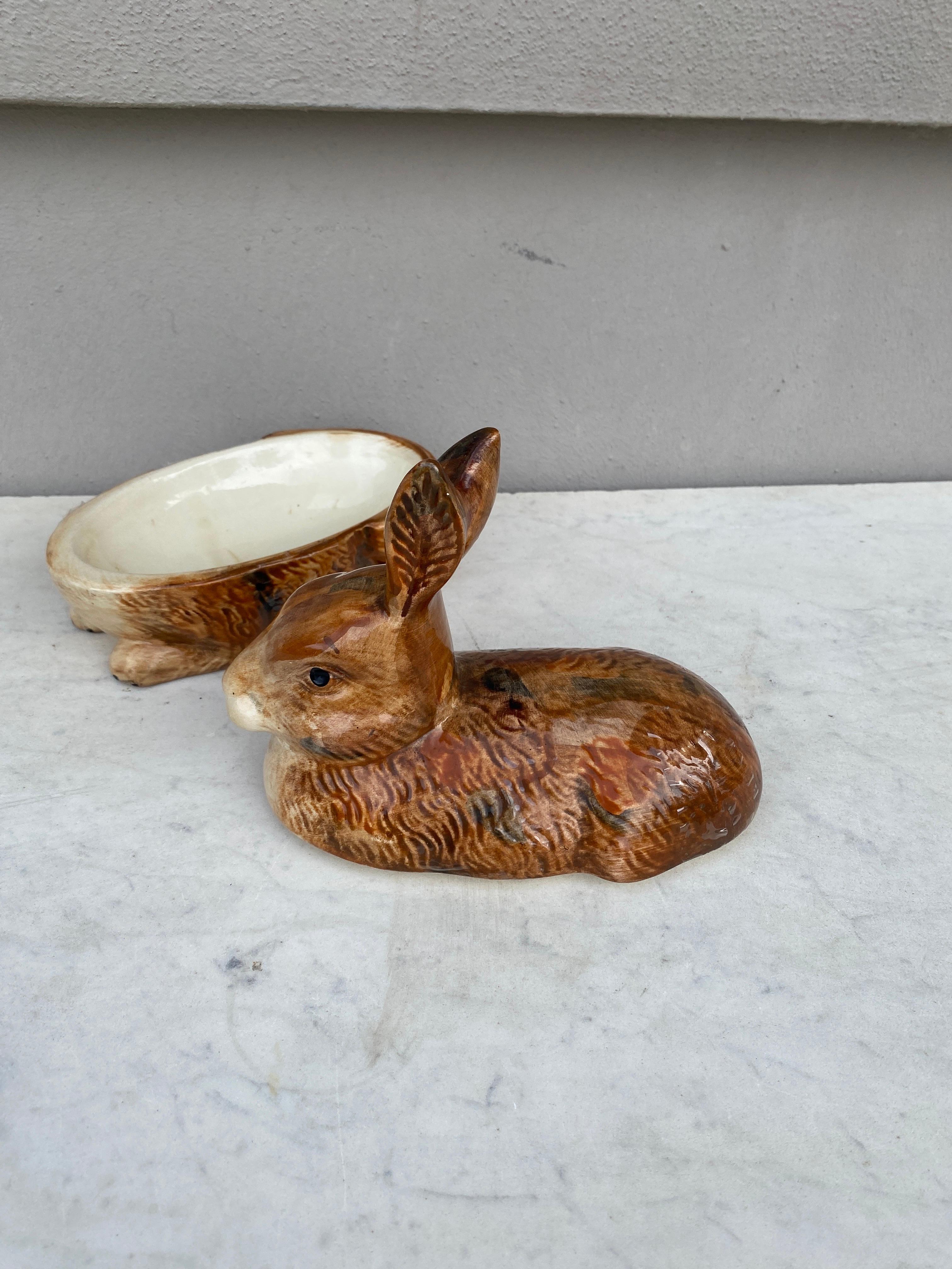 Country Majolica Brown Rabbit Tureen Caugant