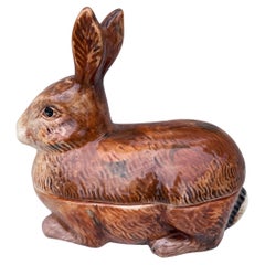 Soupière à lapin en majolique Brown Caugant