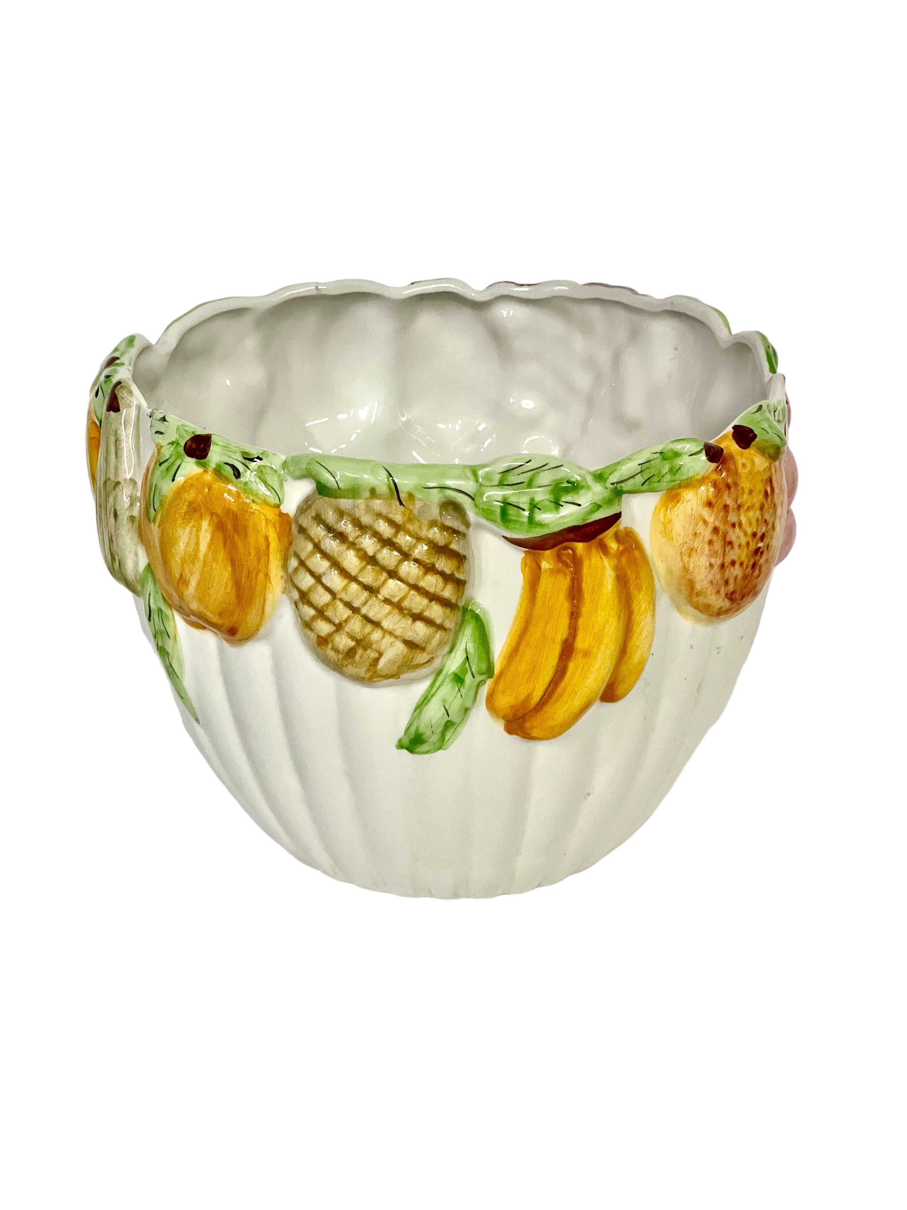 Majolica Cache Pot with Fruit Decoration, 19th Century For Sale 2