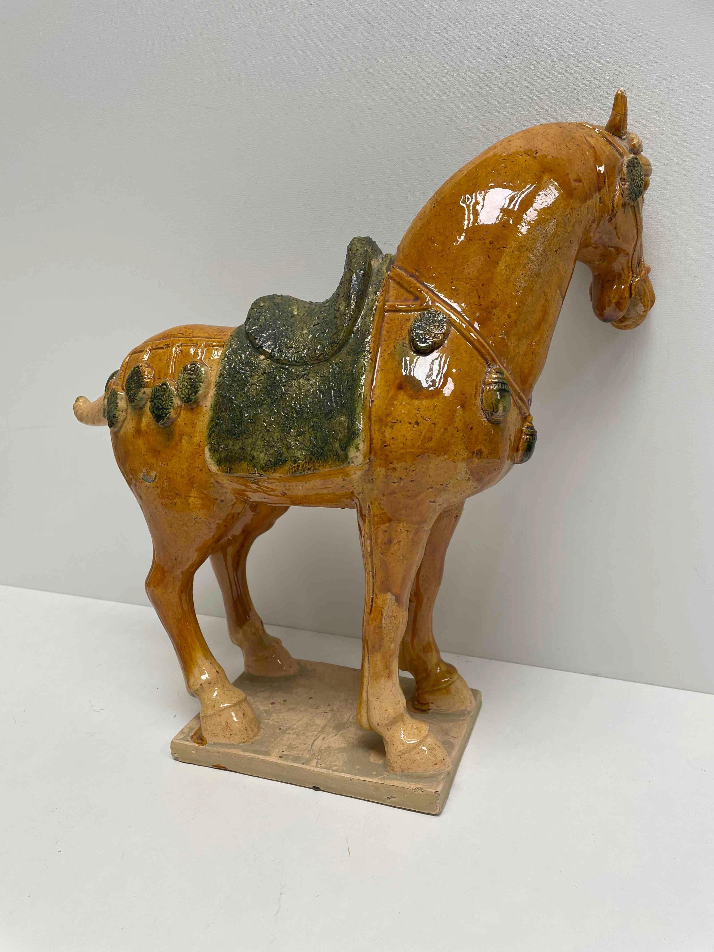 Hollywood Regency Majolica Ceramic Horse Pony Statue Vintage Statue, 1970s