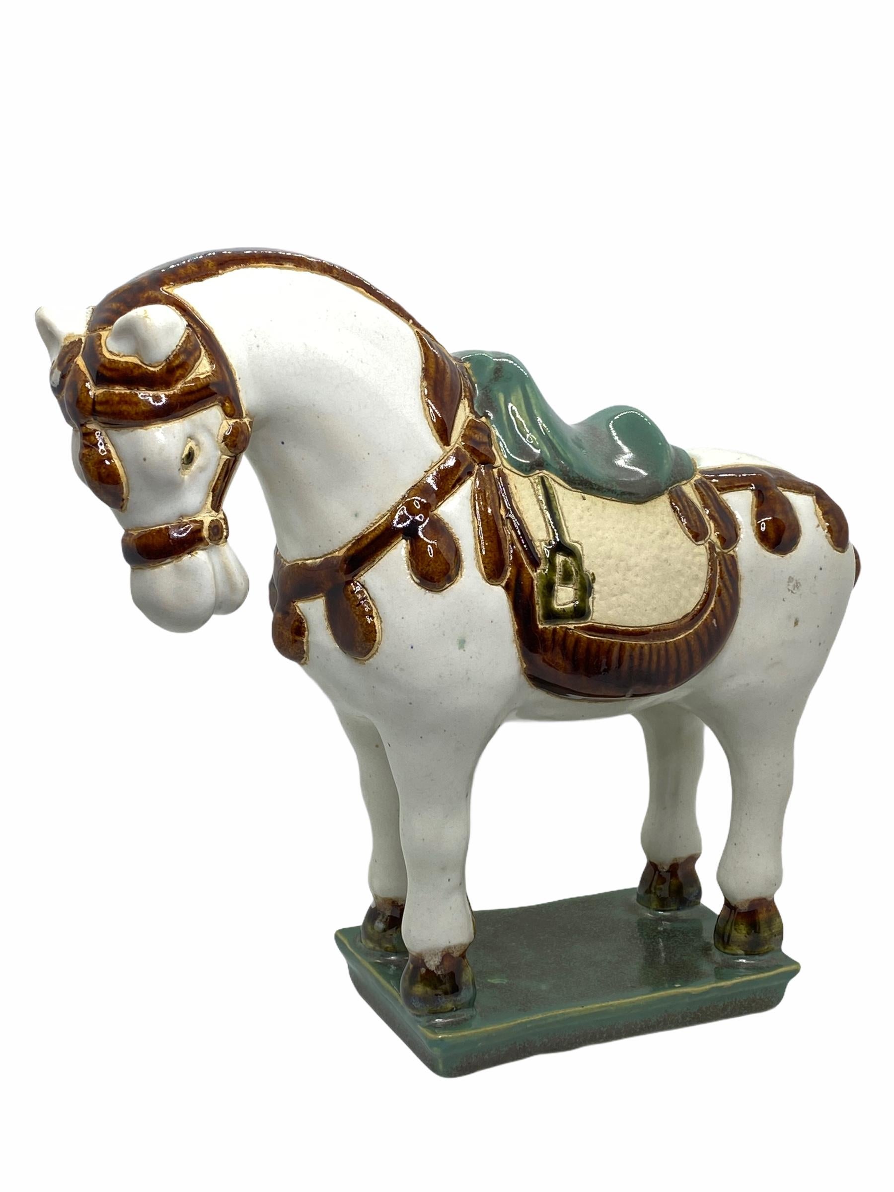 Mid-20th century glazed ceramic Horse. Handmade of ceramic. Nice addition to your home, patio, yard or garden.
   