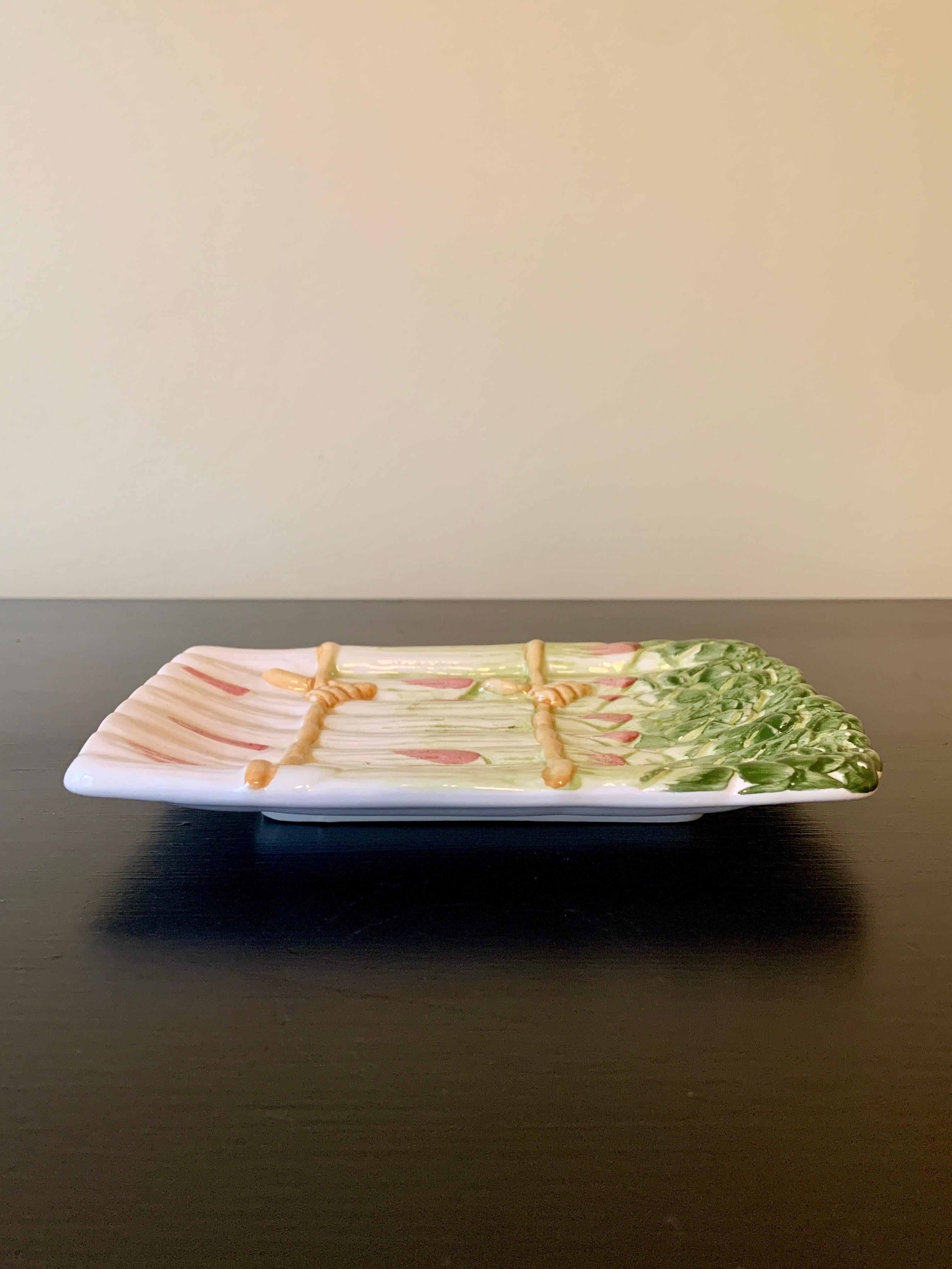 Majolica Ceramic Trompe l'Oeil Asparagus Dish For Sale 2