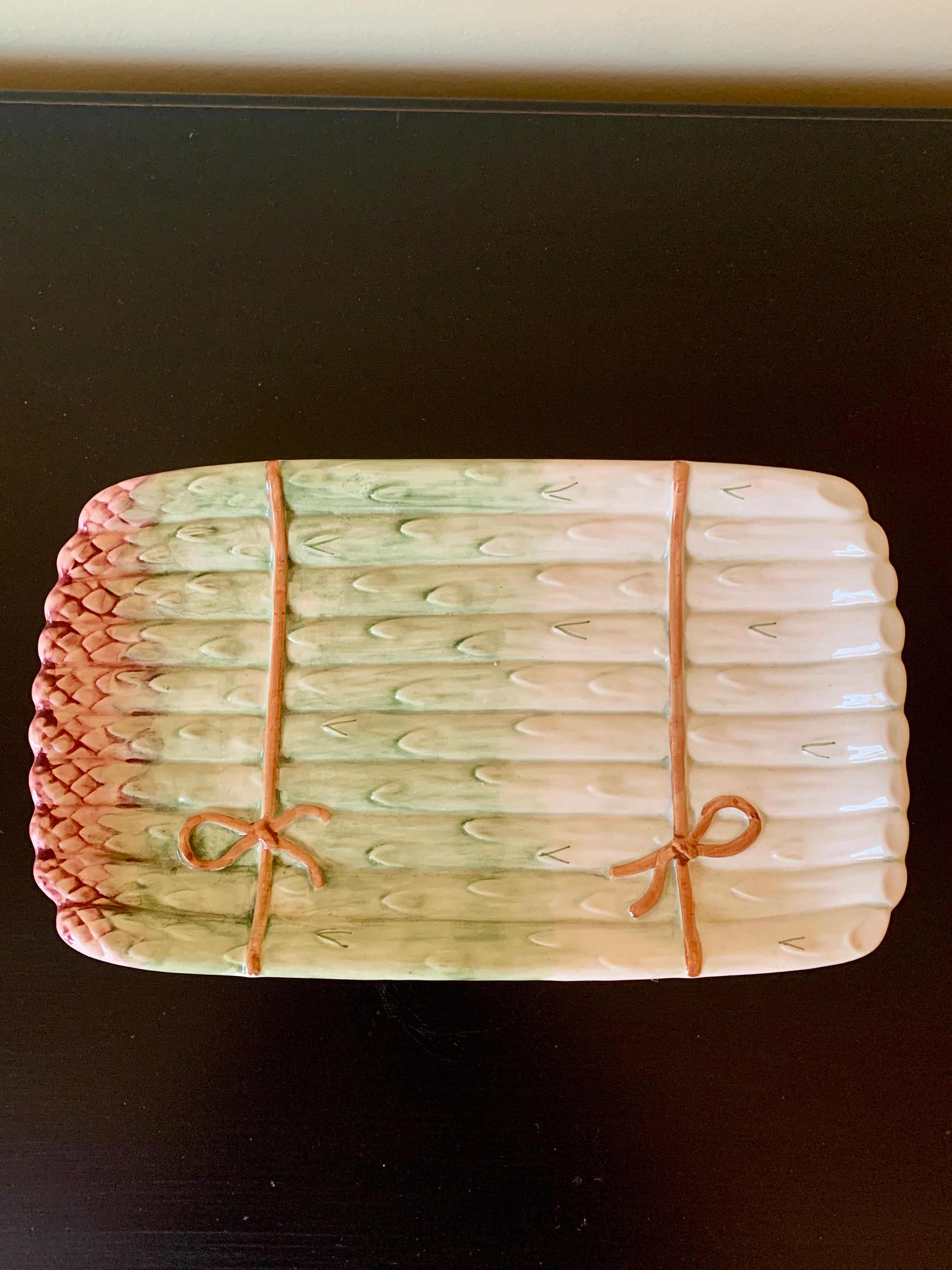 Majolica Ceramic Trompe l'Oeil Asparagus Dish For Sale 3