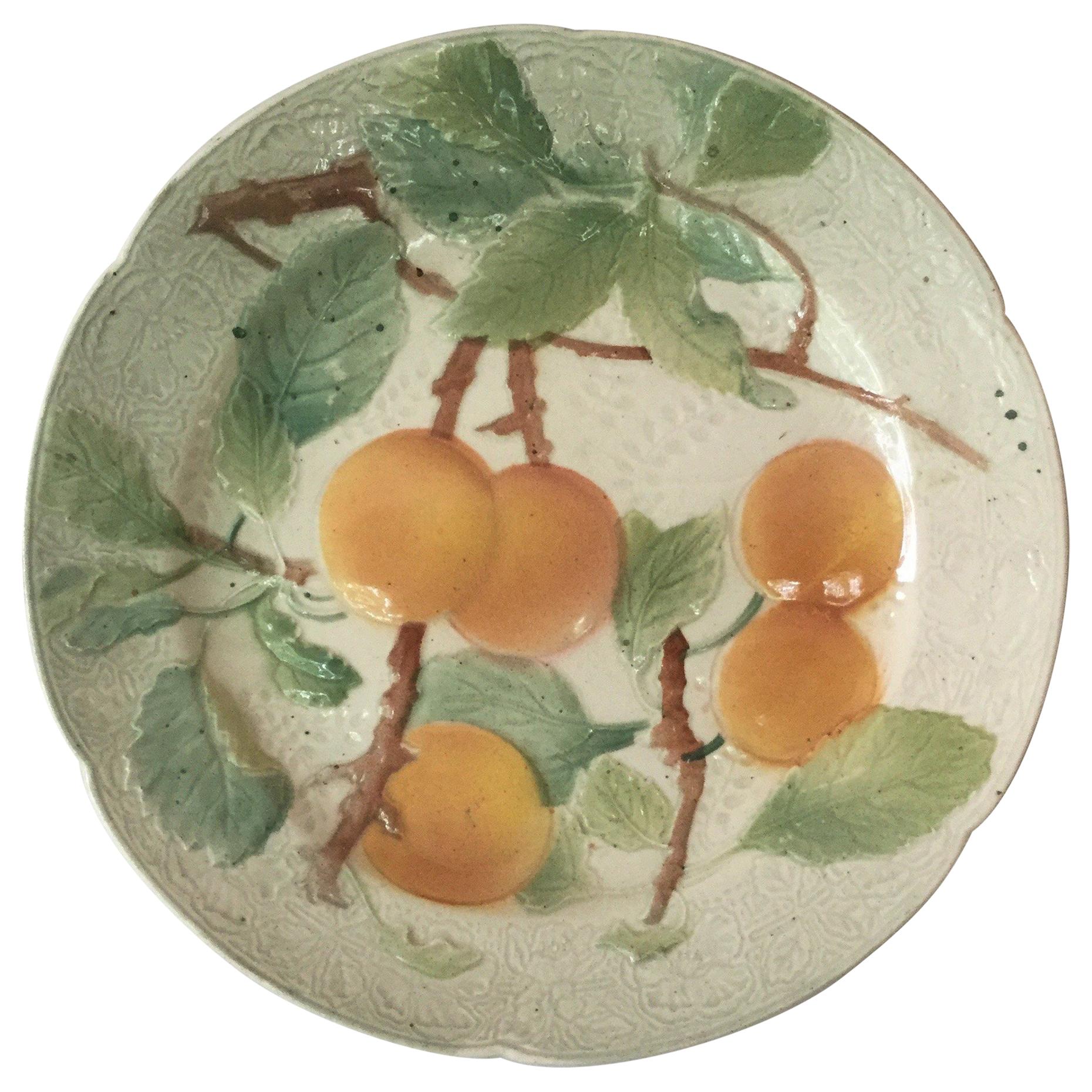 Majolica Cherries Plate Keller & Guerin Saint Clément In Good Condition For Sale In Austin, TX