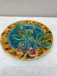 Majolica Chesnut Leaf Plate Sarreguemines, circa 1890