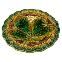 Majolica Chesnut Leaf Plate Villeroy & Boch, circa 1890