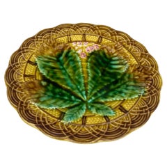 Majolica Chesnut Leaf Plate Villeroy & Boch, circa 1890