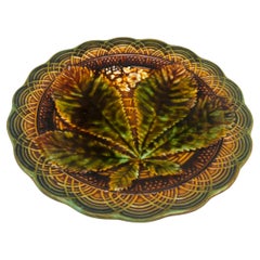 Majolica Chesnut Leaf Plate Villeroy & Boch, circa 1890