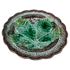 Majolika-Kastanienblatt-Teller Villeroy & Boch, um 1890
