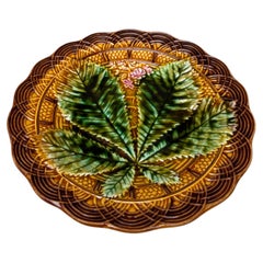 Majolika-Kastanienblatt-Teller Villeroy & Boch, um 1890