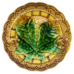 Majolica Chesnut Leaf Plate Villeroy & Boch, circa 1890