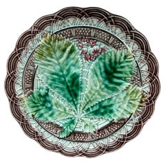 Majolika-Kastanienblatt-Teller Villeroy & Boch, um 1890