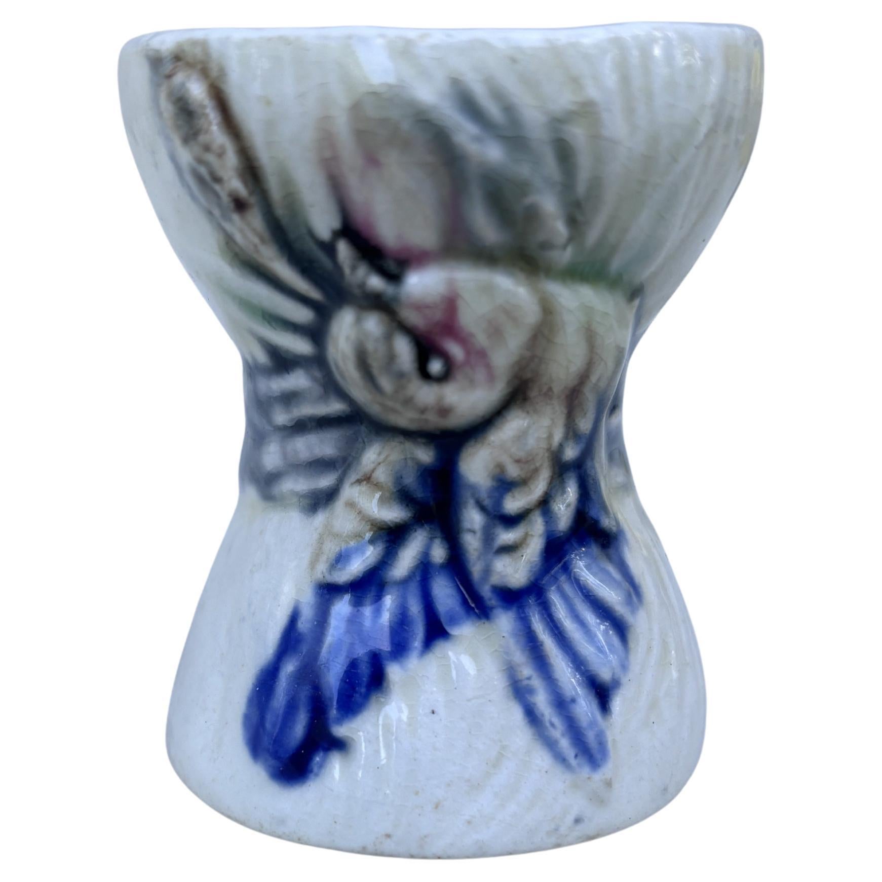 Majolika-Chic-Eierbecher aus Majolika, George Dreyfus, um 1890 (Keramik) im Angebot