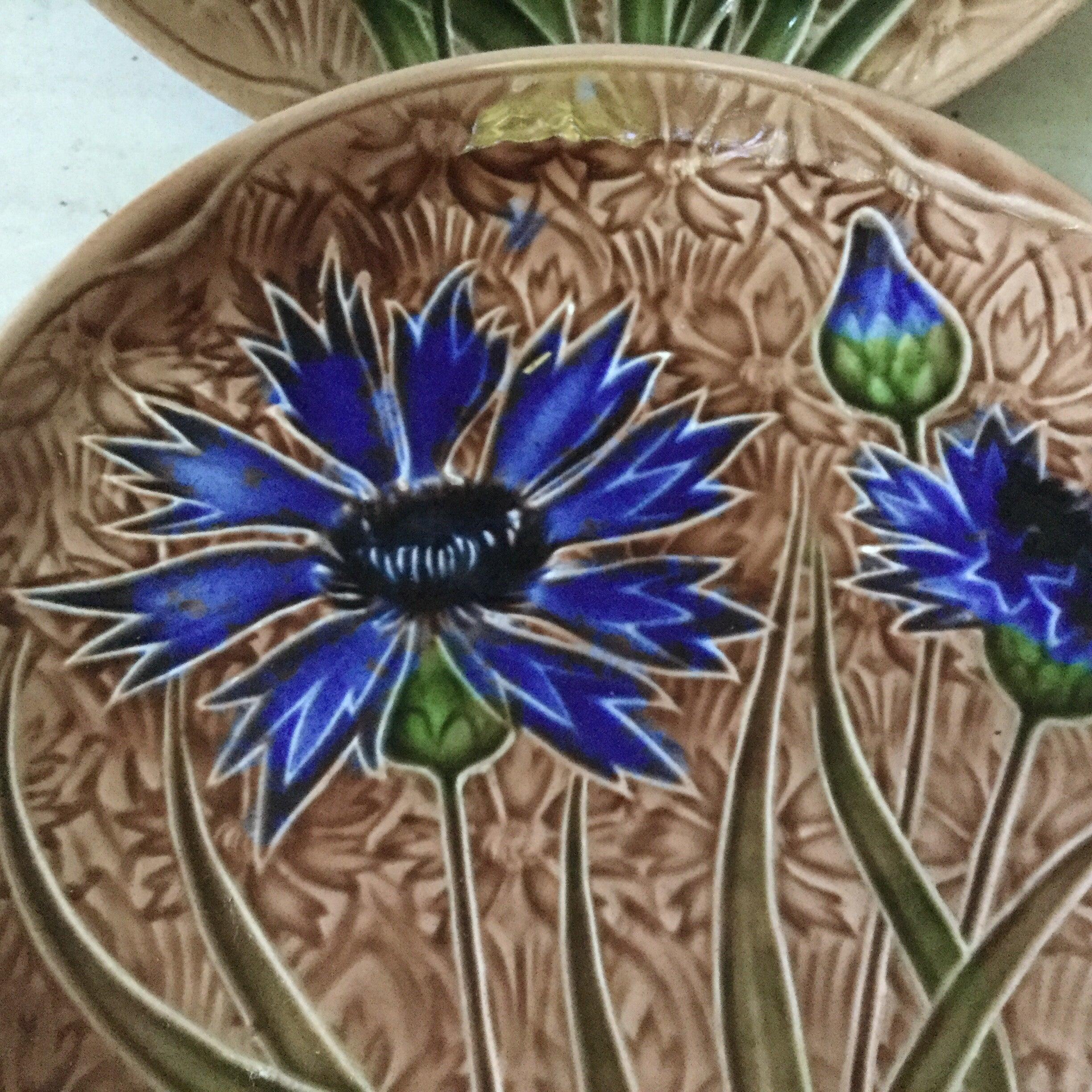 Small Majolica cornflower plate signed Villeroy Boch, circa 1890.