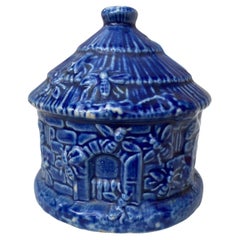 Salvadanaio in maiolica Cottage, CIRCA 1900