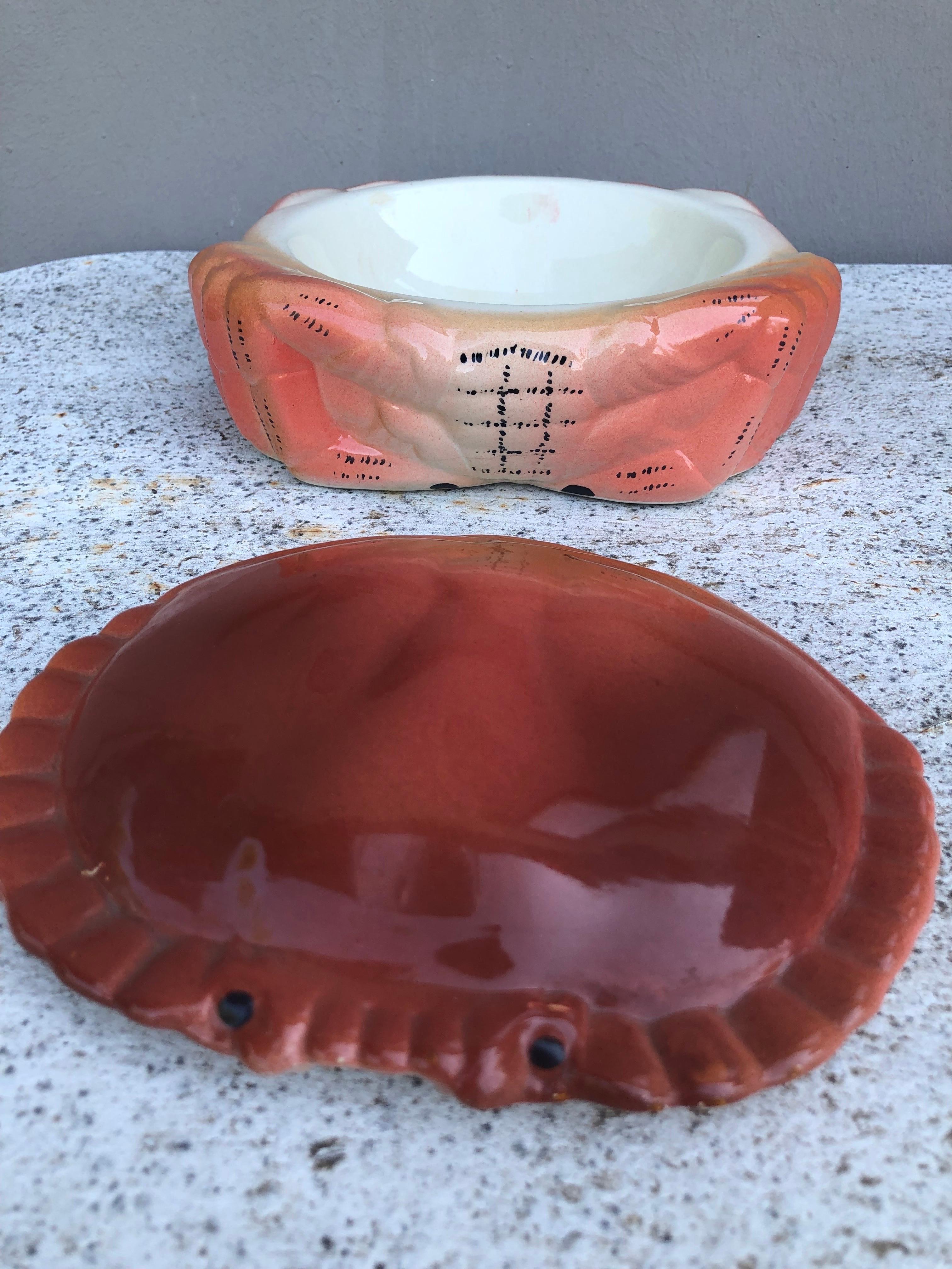 Sopera de cangrejo de mayólica Caugant, circa 1950 en Bueno estado para la venta en Austin, TX