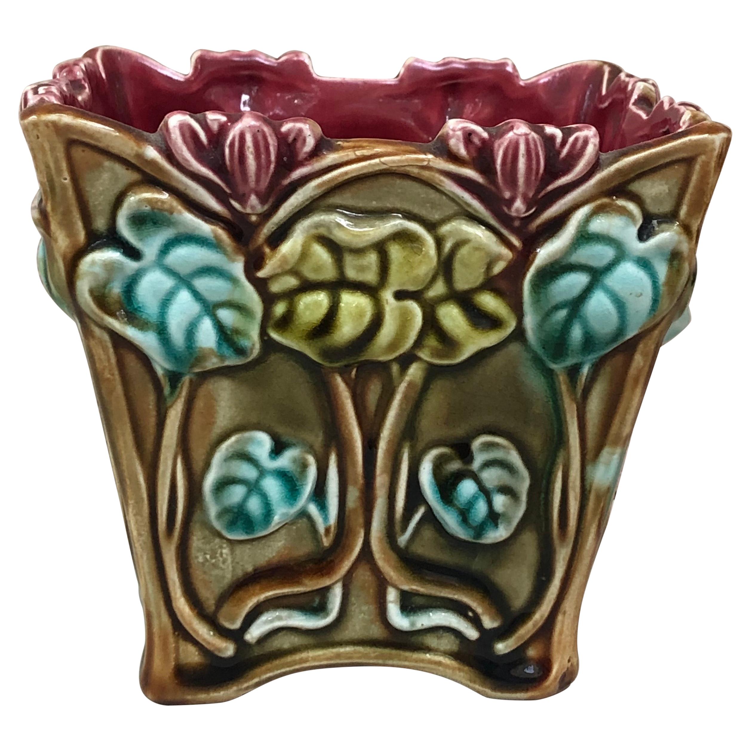 Majolica Cyclamens Cache Pot Onnaing, circa 1900 For Sale