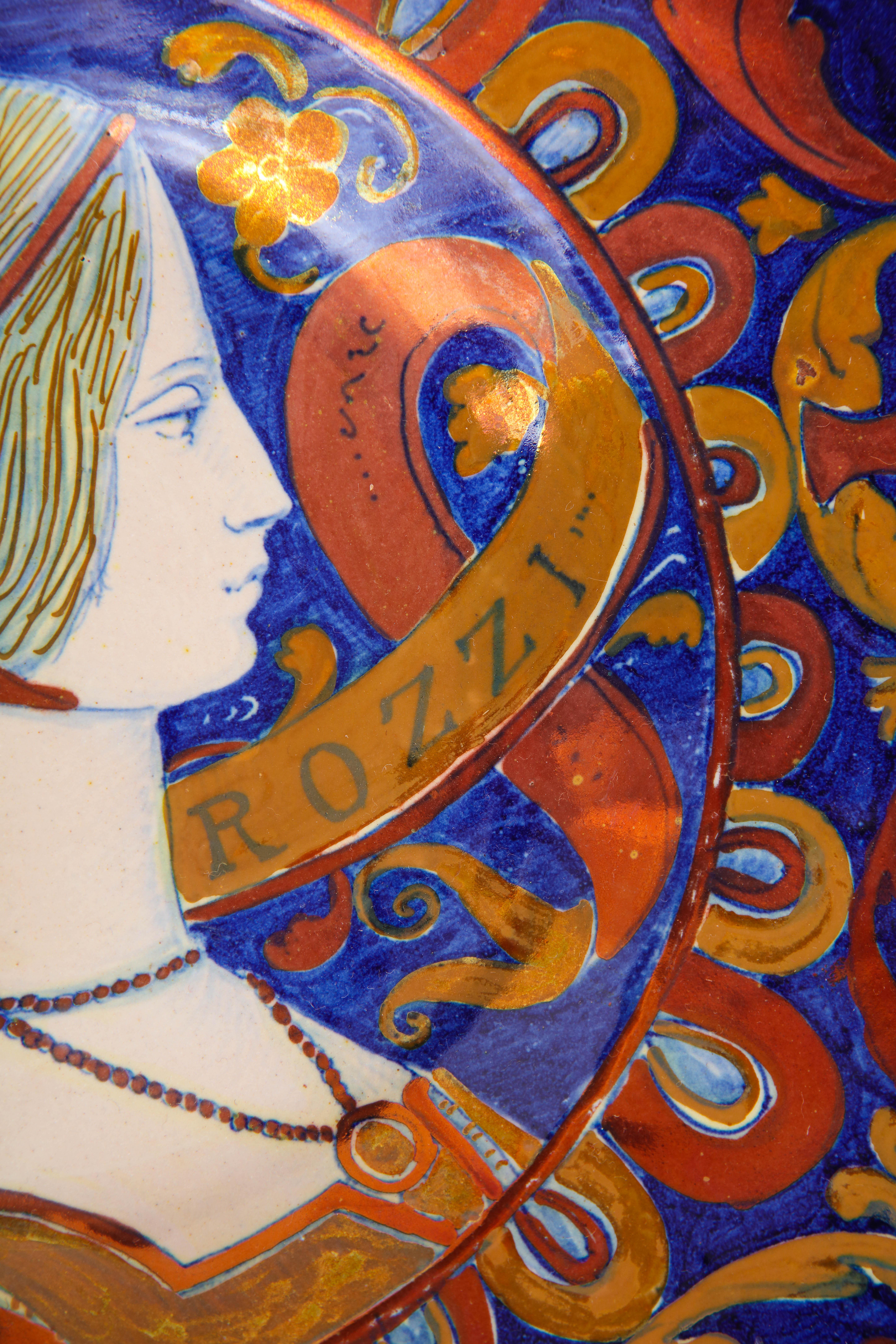 Baroque Assiette décorative en majolique d'Alfredo Santarelli (représentant Nonnina Strozzi) en vente