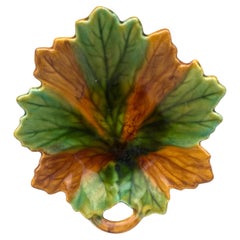 Feuille de plat en majolique Villeroy & Boch, vers 1890