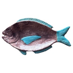 Piatto da portata in maiolica Bavent Circa 1930