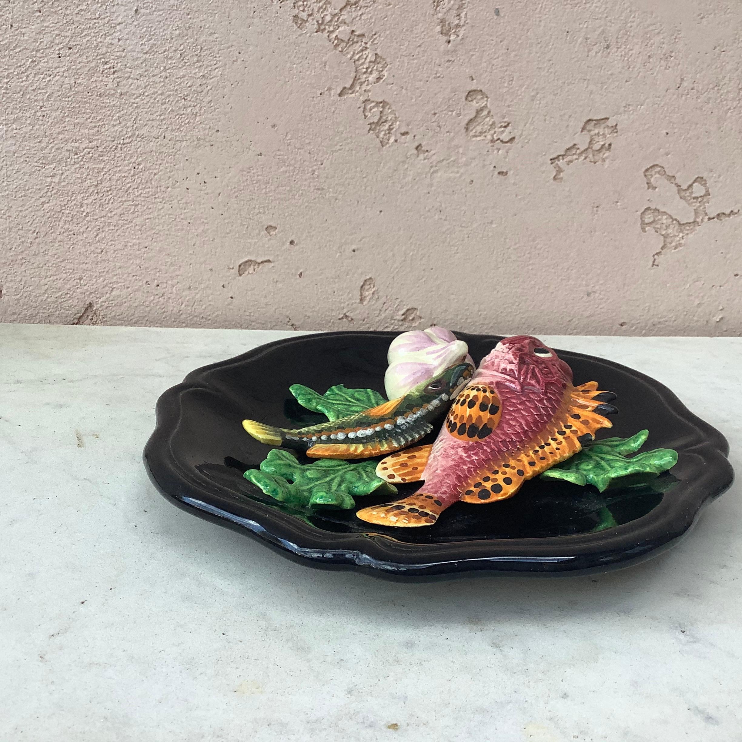 Mid-Century Modern Majolica Fish Wall Platter Vallauris, circa 1950 For Sale