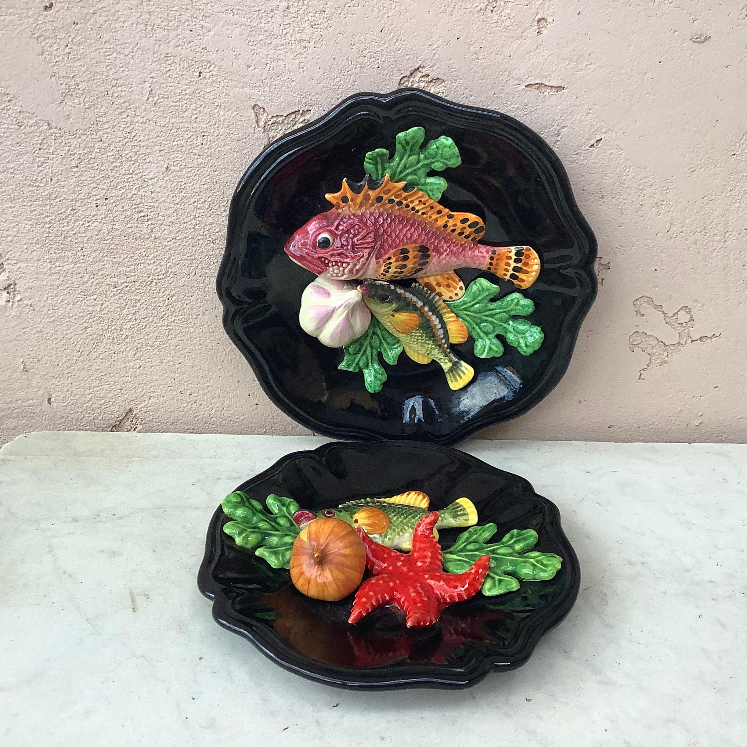 Mid-20th Century Majolica Fish Wall Platter Vallauris, circa 1950 For Sale