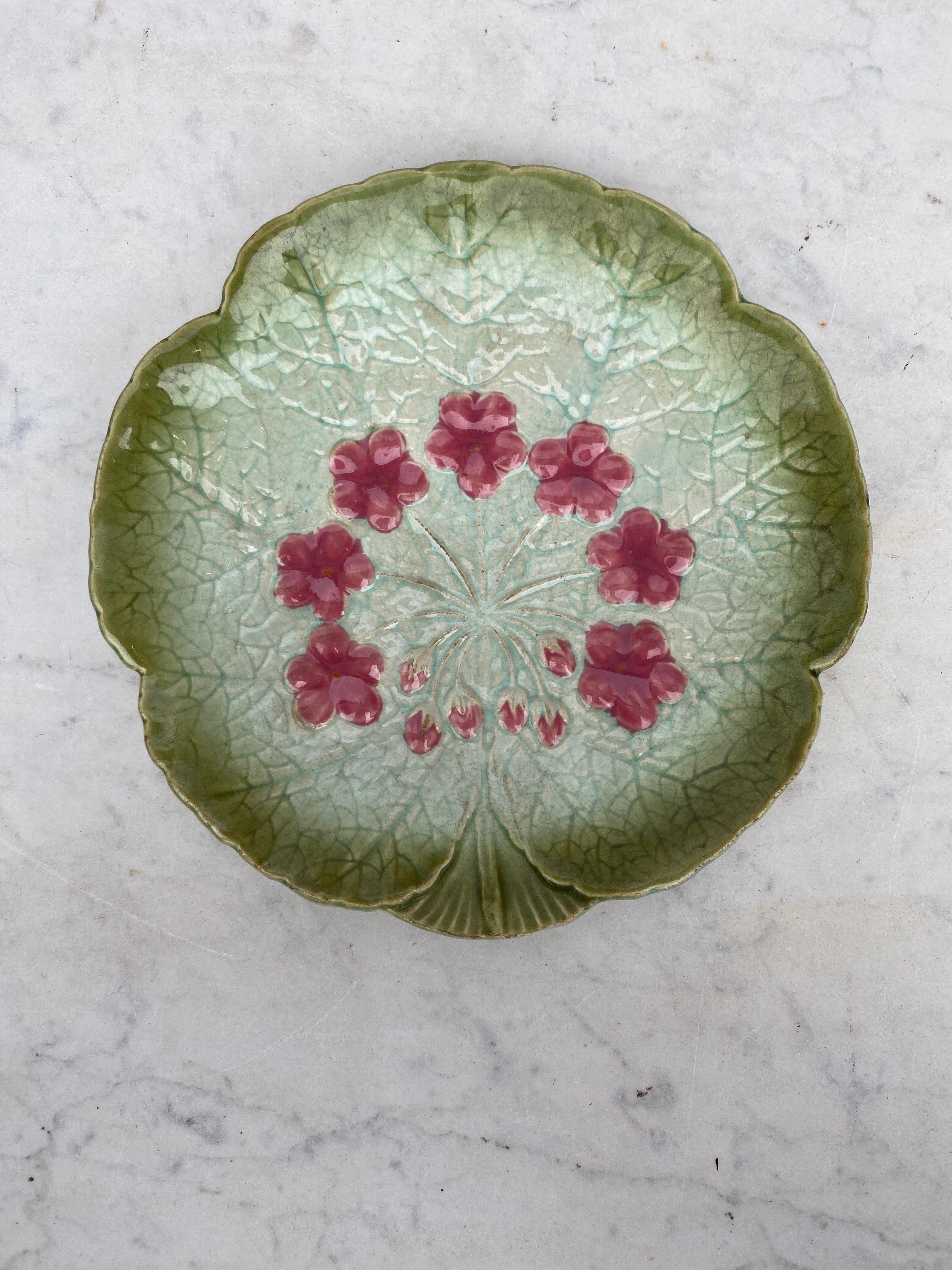 Rustic Majolica Flower Plate Sarreguemines, circa 1890 For Sale
