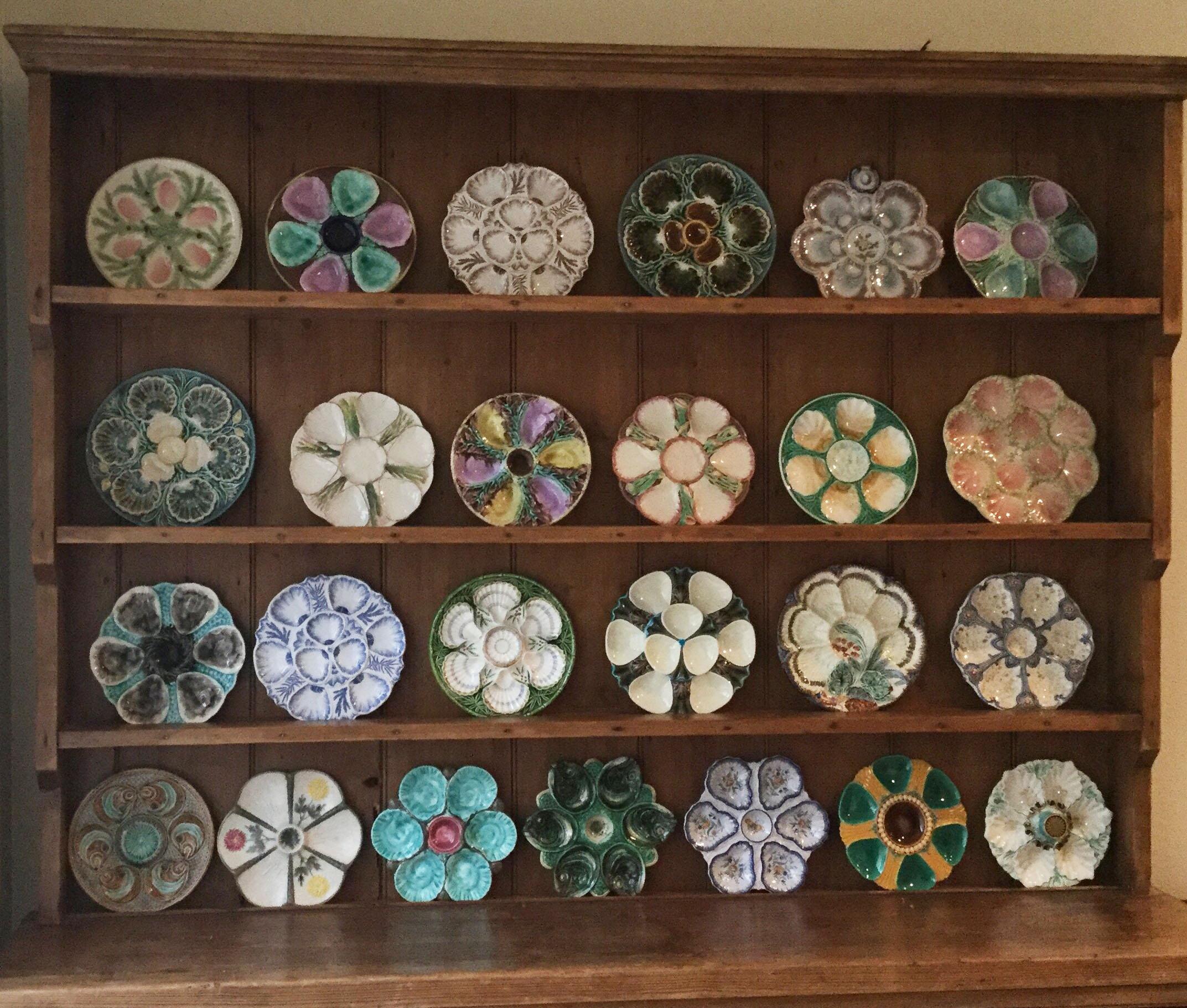 Ceramic Majolica Flowers Oyster Plate Longchamp, circa 1900