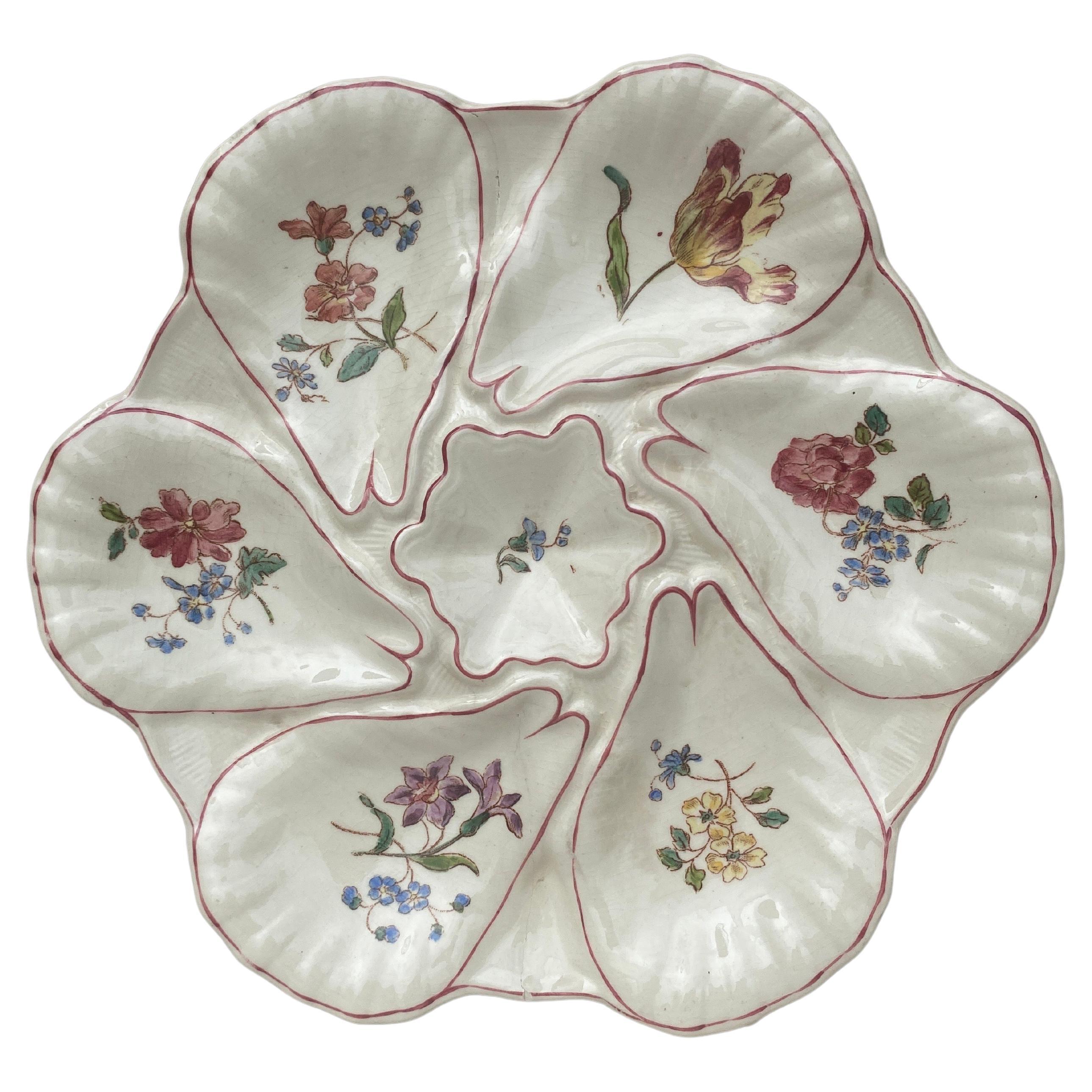 Plato de ostra con flores de mayólica Longchamp, circa 1900