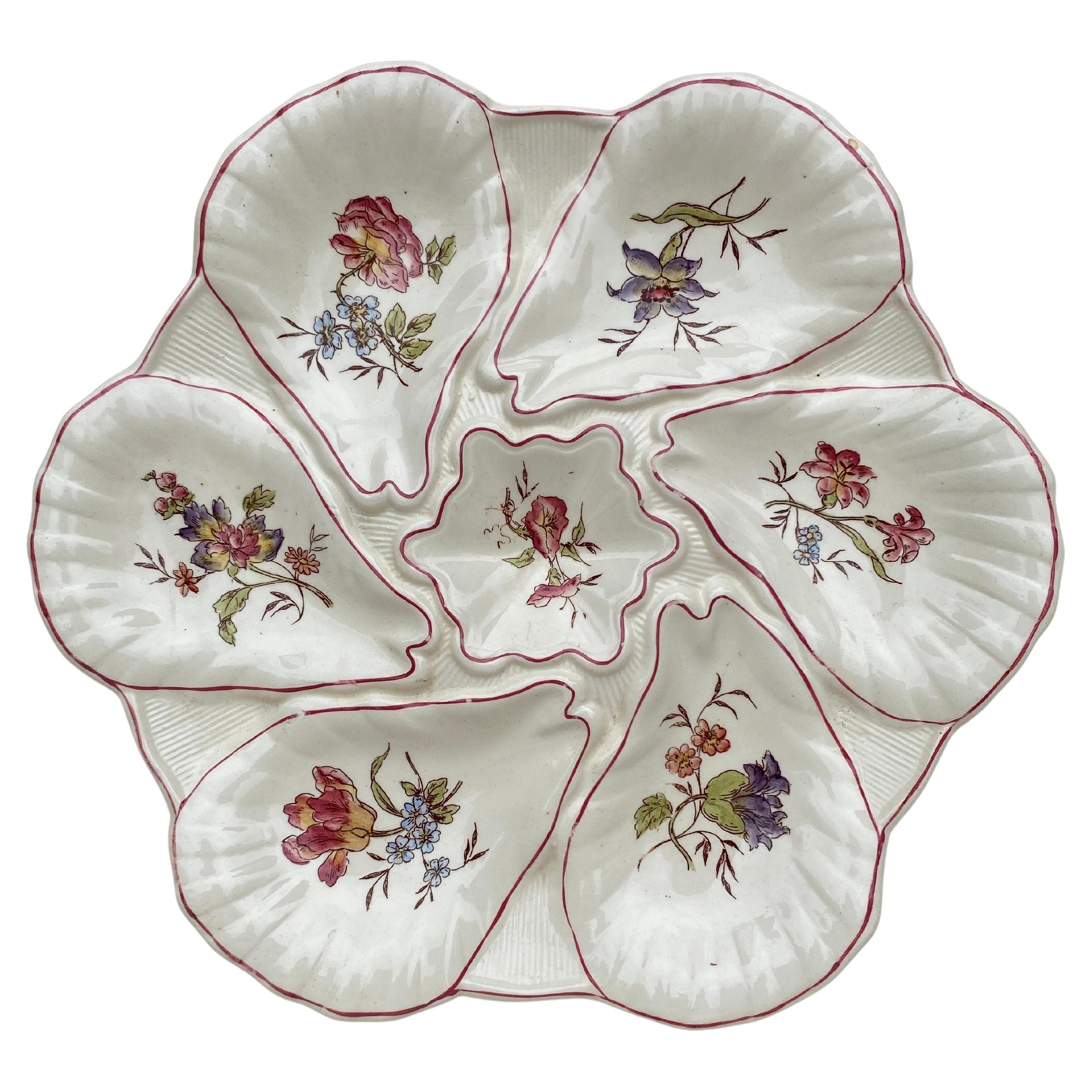 Plato de ostra con flores de mayólica Longchamp, circa 1900