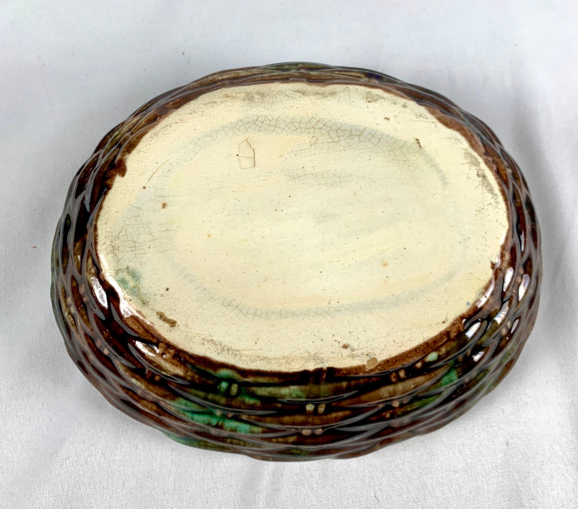 Majolica Game Pie Dish with Chicks England Circa 1870-1880 For Sale 1