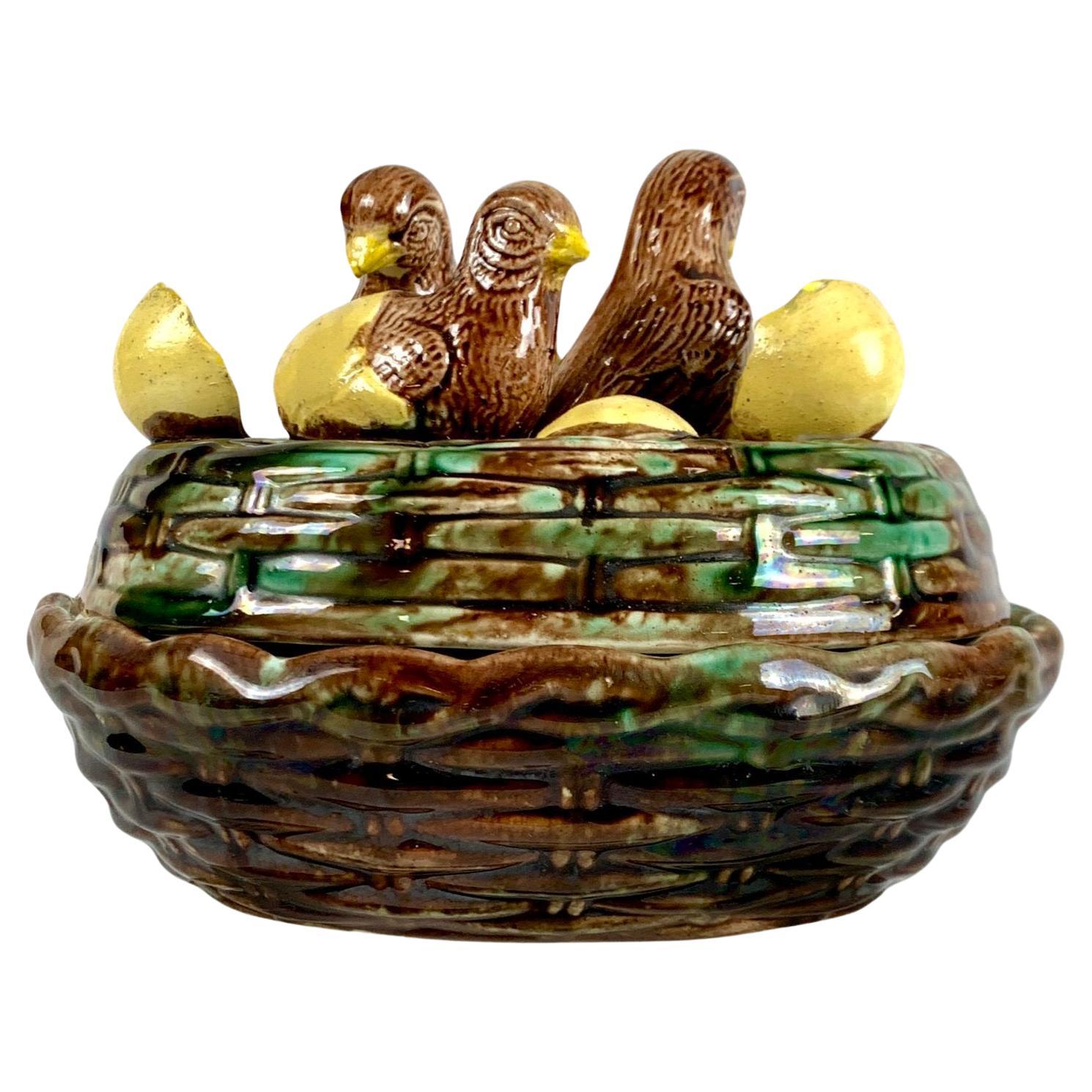 Majolica Game Pie Dish with Chicks England Circa 1870-1880 For Sale