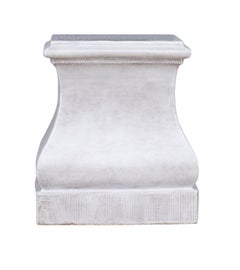 Majolica Garden Figure Exotic Parrot Bird Figure