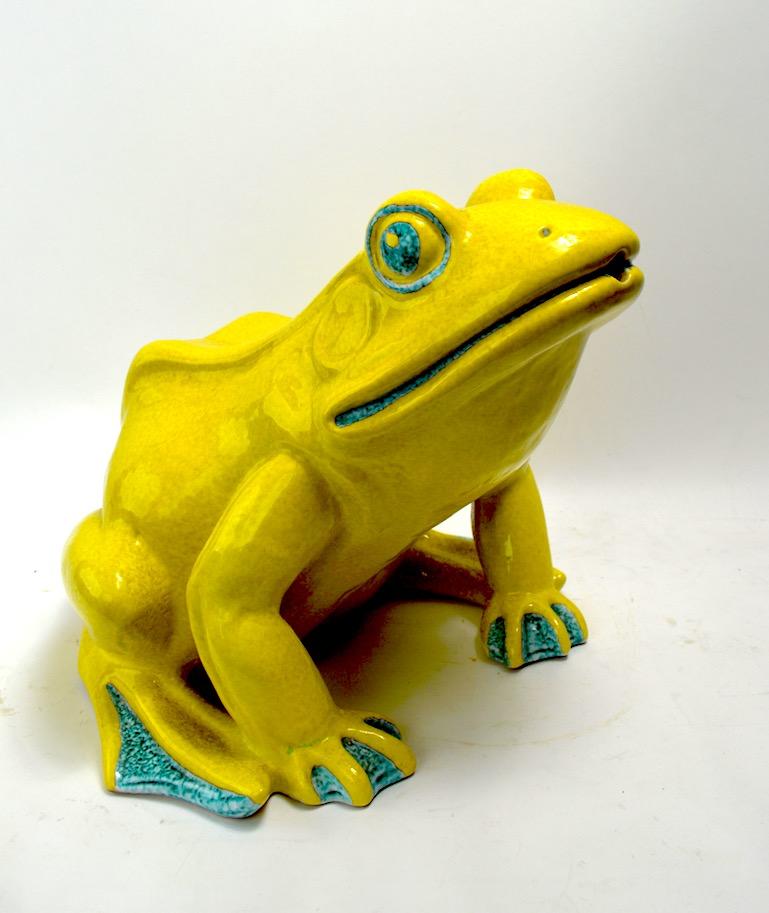 Ceramic pottery handmade frog in cheery yellow glaze. The frog has a hole at the mouth, making it possible to use this as a fountain head. Suitable for indoor or outdoor use. Marked Italy, great original condition, clean ready to use.