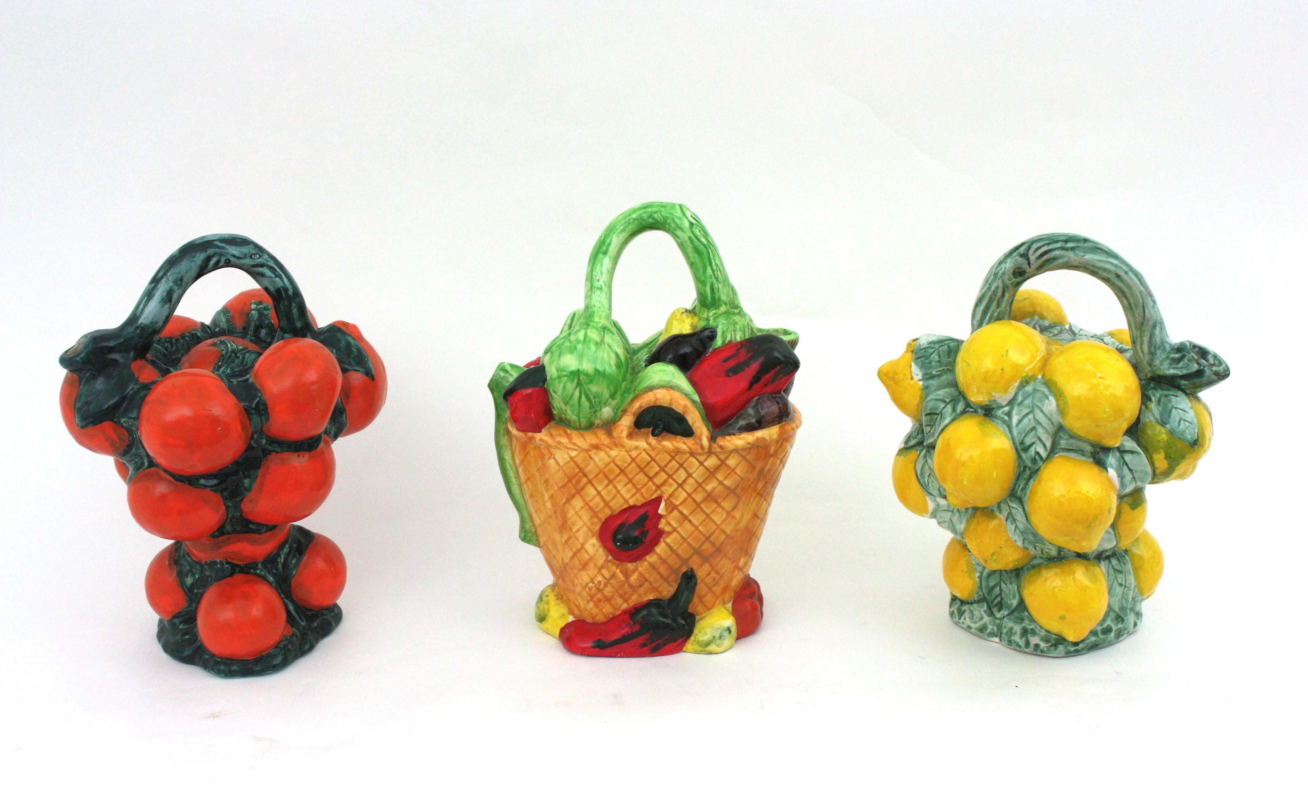 Majolika-Korbgefäß/Krug mit glasierter Keramik für Gemüse aus Majolika, Spanien, 1960er Jahre im Angebot 6