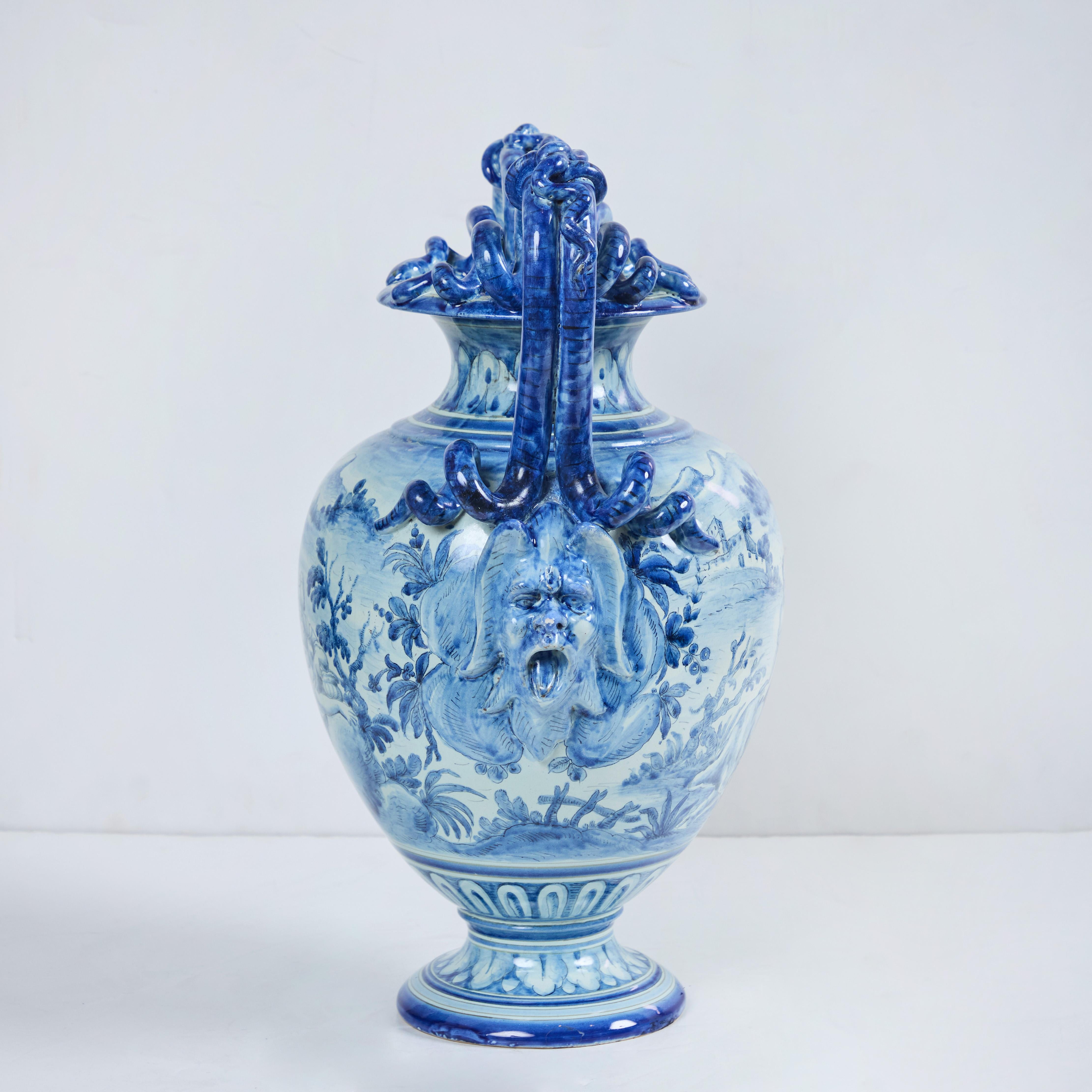 Vaso di terracotta maiolicata In condizioni buone in vendita a Los Angeles, CA