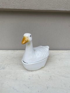 Majolika-Gänseblümchenterrine, um 1950