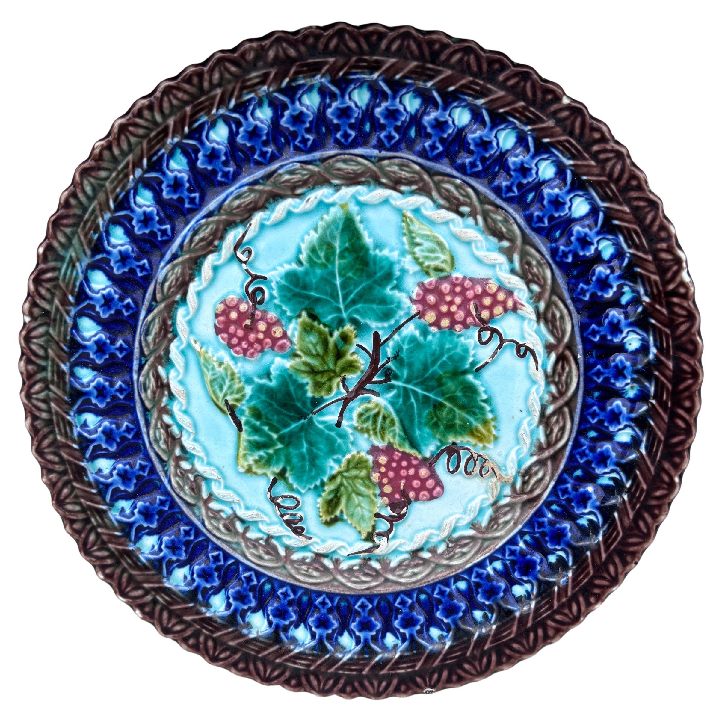 Majolica Grape Plate Villeroy Boch circa 1890