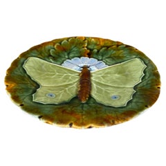 Majolika Grüner Schmetterlingsteller Josef Steidl Znaim, um 1890