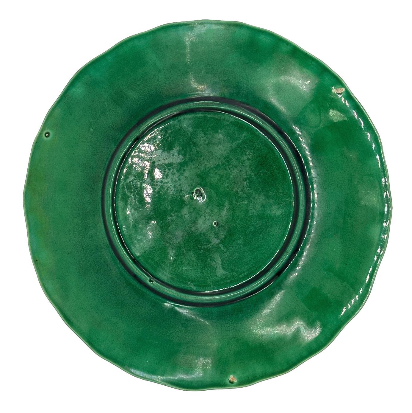 Majolique Assiette Geranium vernissé Vert, Hope & Carter, Anglais, vers 1870 en vente