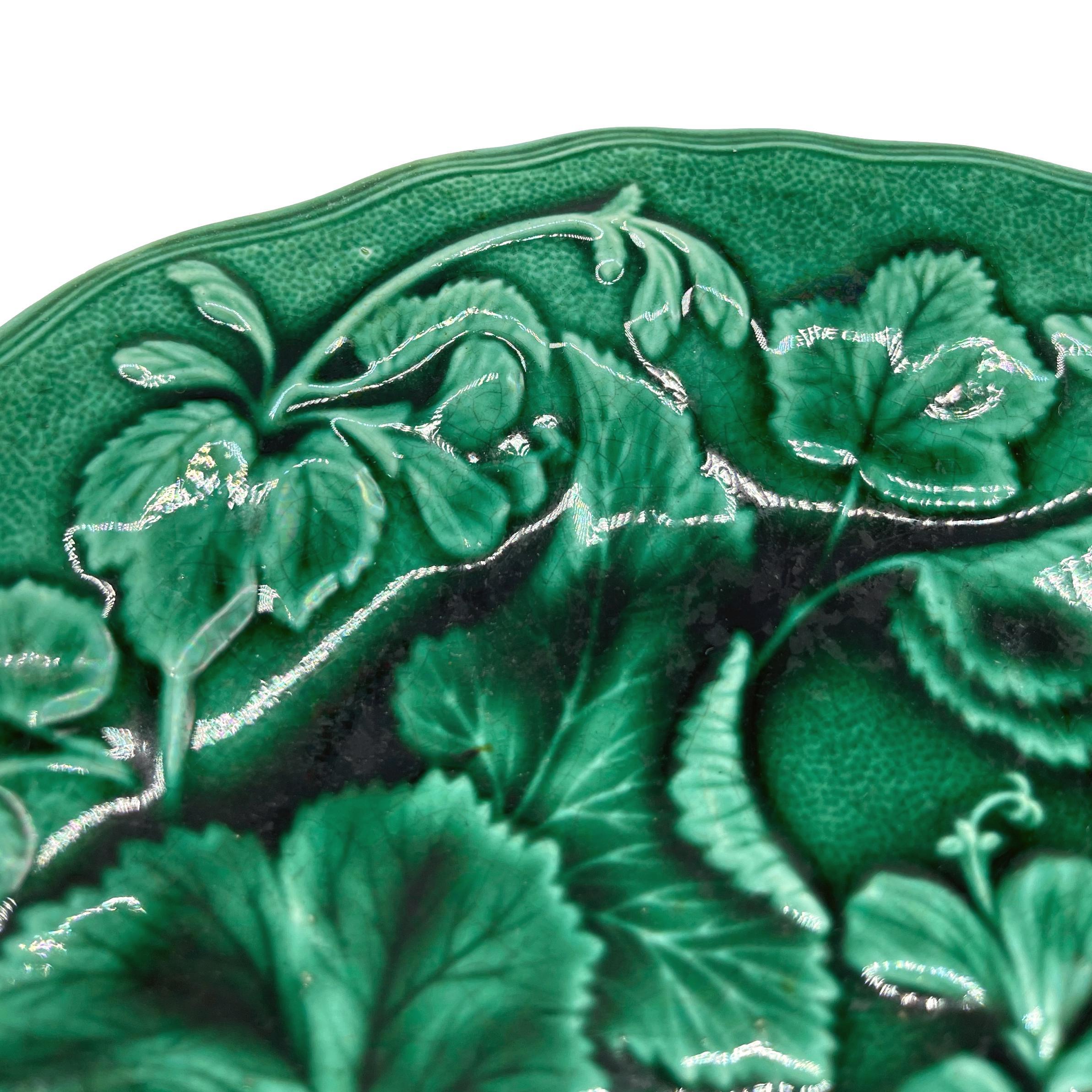 Victorian Majolica Green-Glazed Geranium Plate, Hope & Carter, English, ca. 1880 For Sale