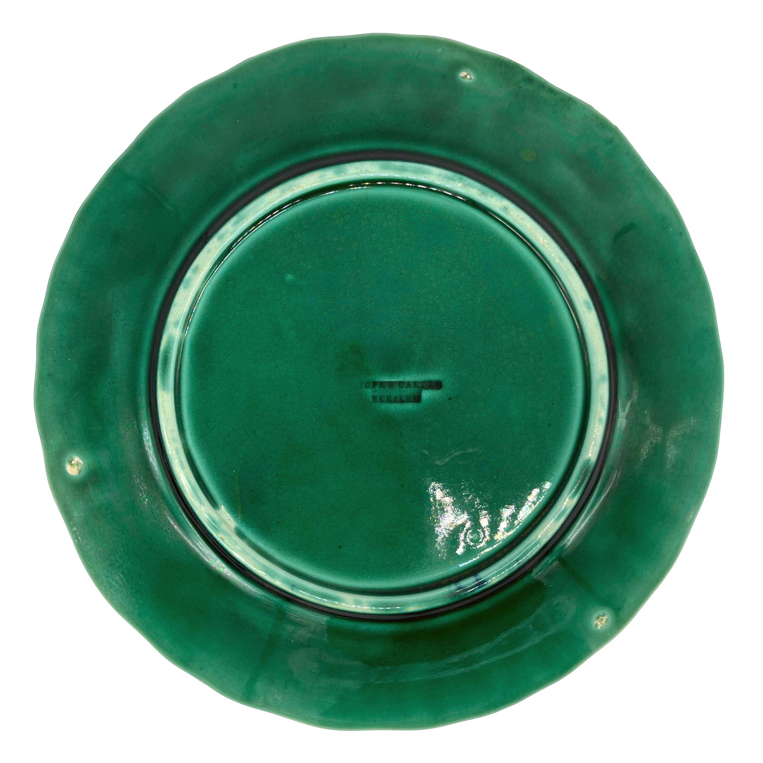 Victorian Majolica Green-Glazed Geranium Plate, Hope & Carter, English, ca. 1880 For Sale