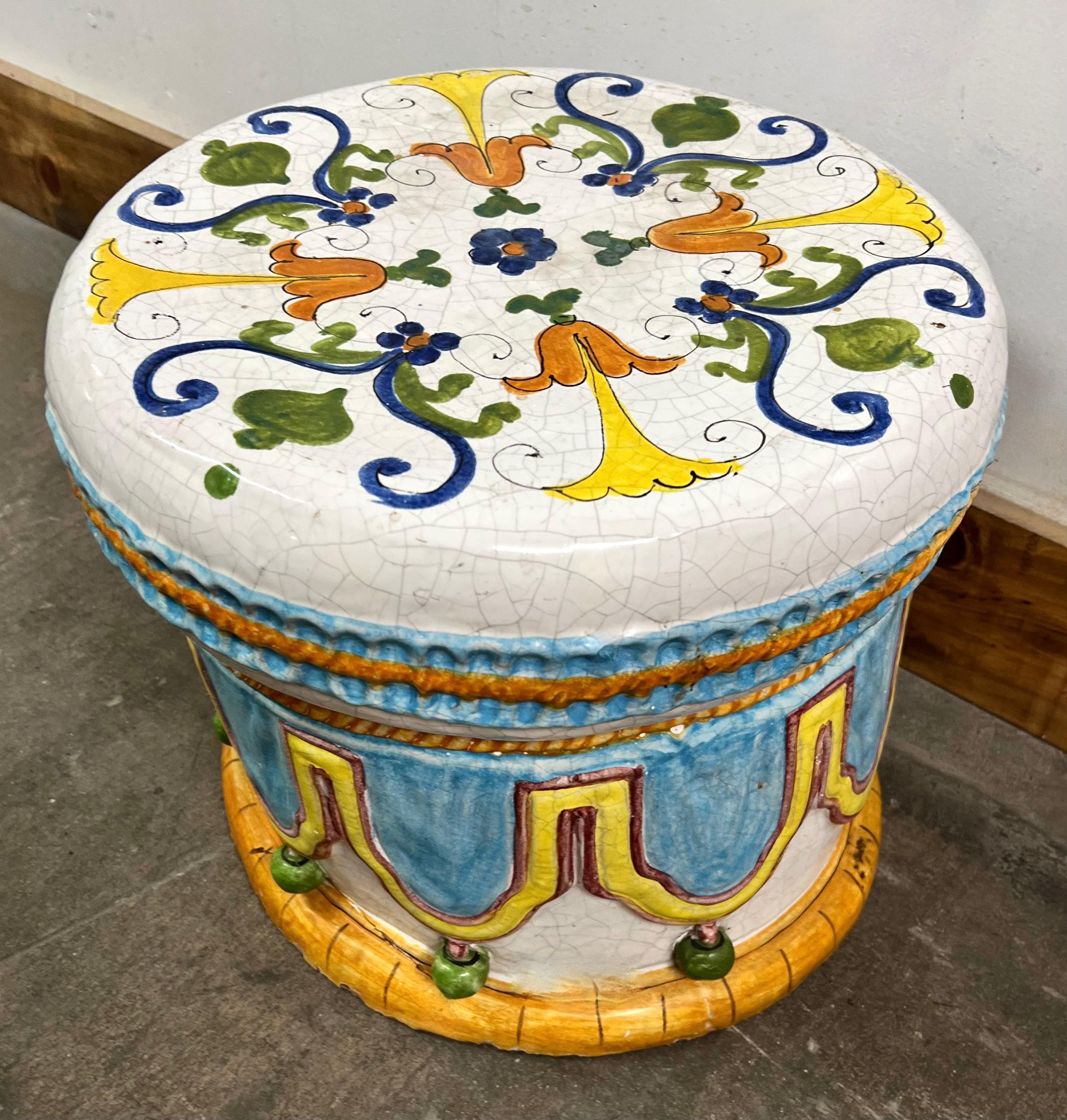 Hand-Crafted Majolica Italian Ceramic Terracotta Hand Painted Hollywood Regency Stool For Sale