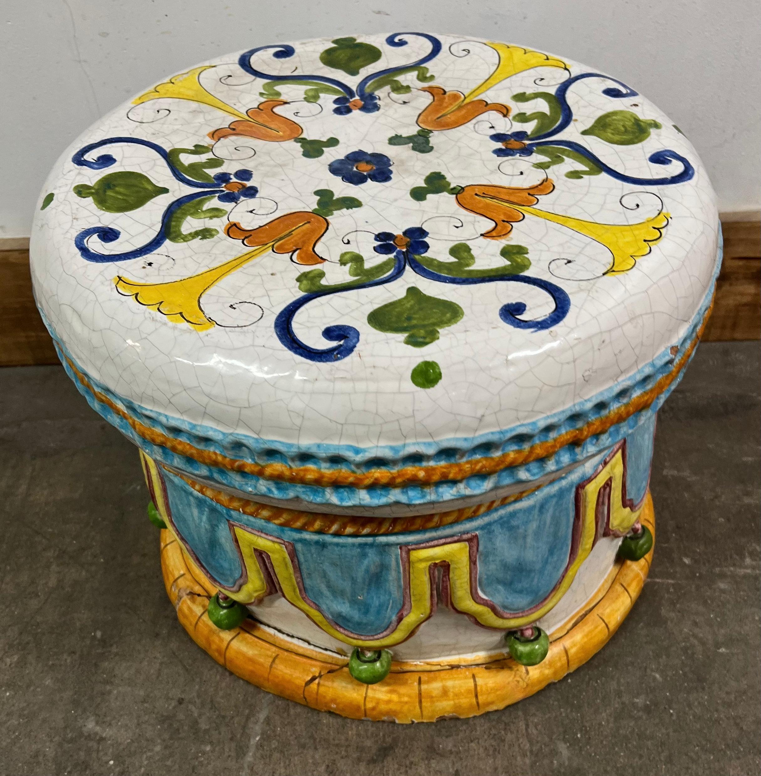 Majolica Italian Ceramic Terracotta Hand Painted Hollywood Regency Stool In Good Condition For Sale In Los Angeles, CA