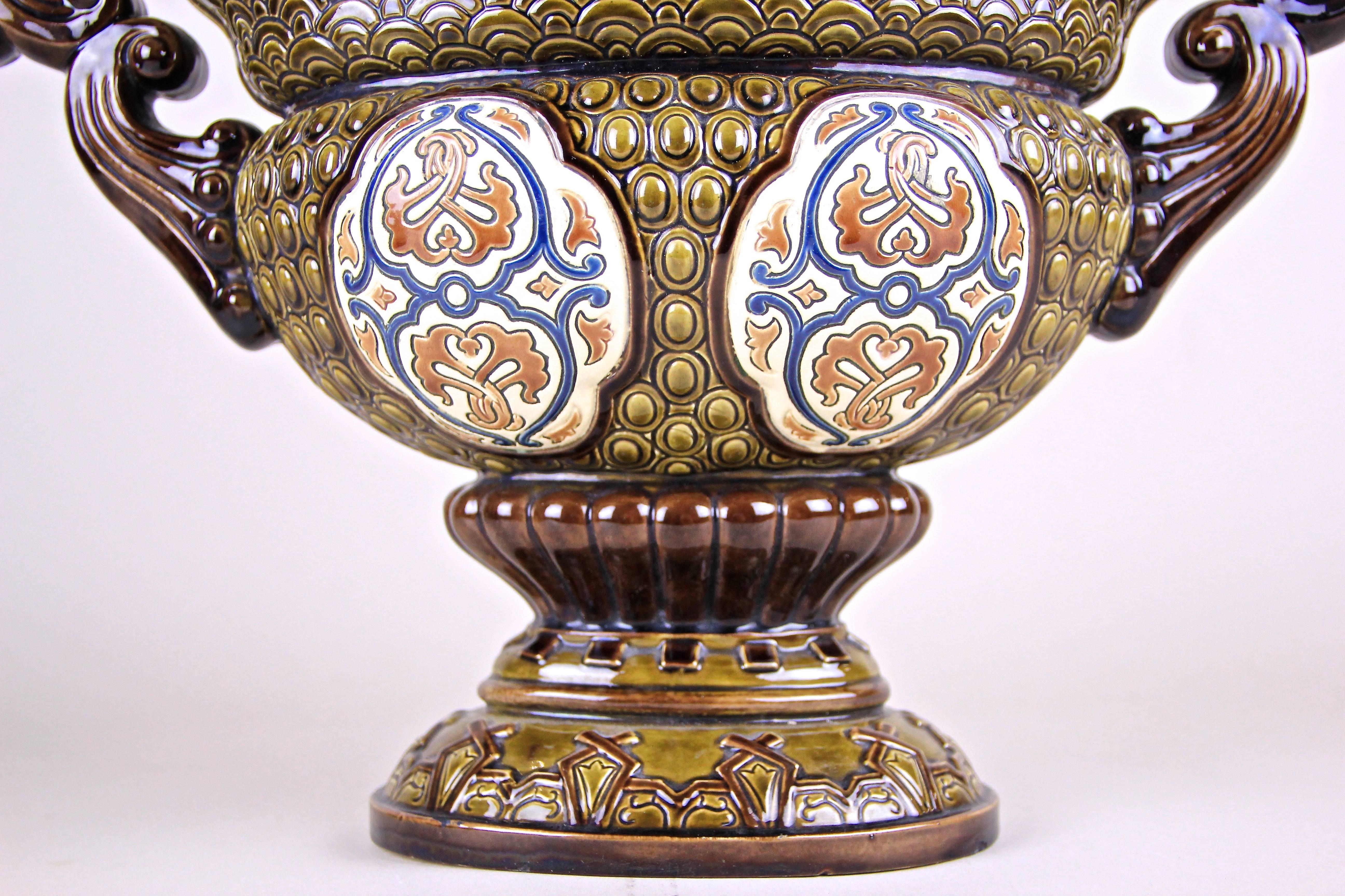 19th Century Majolica Jardinière by Gerbing & Stephan, Bohemia, circa 1890